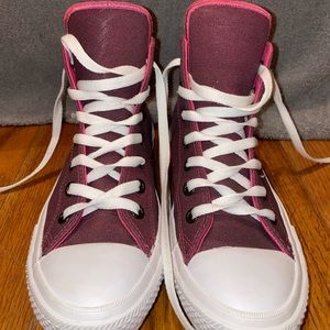 Converse Chuck Taylor II All Star Hi Tops Lunarlon Magenta & Pink